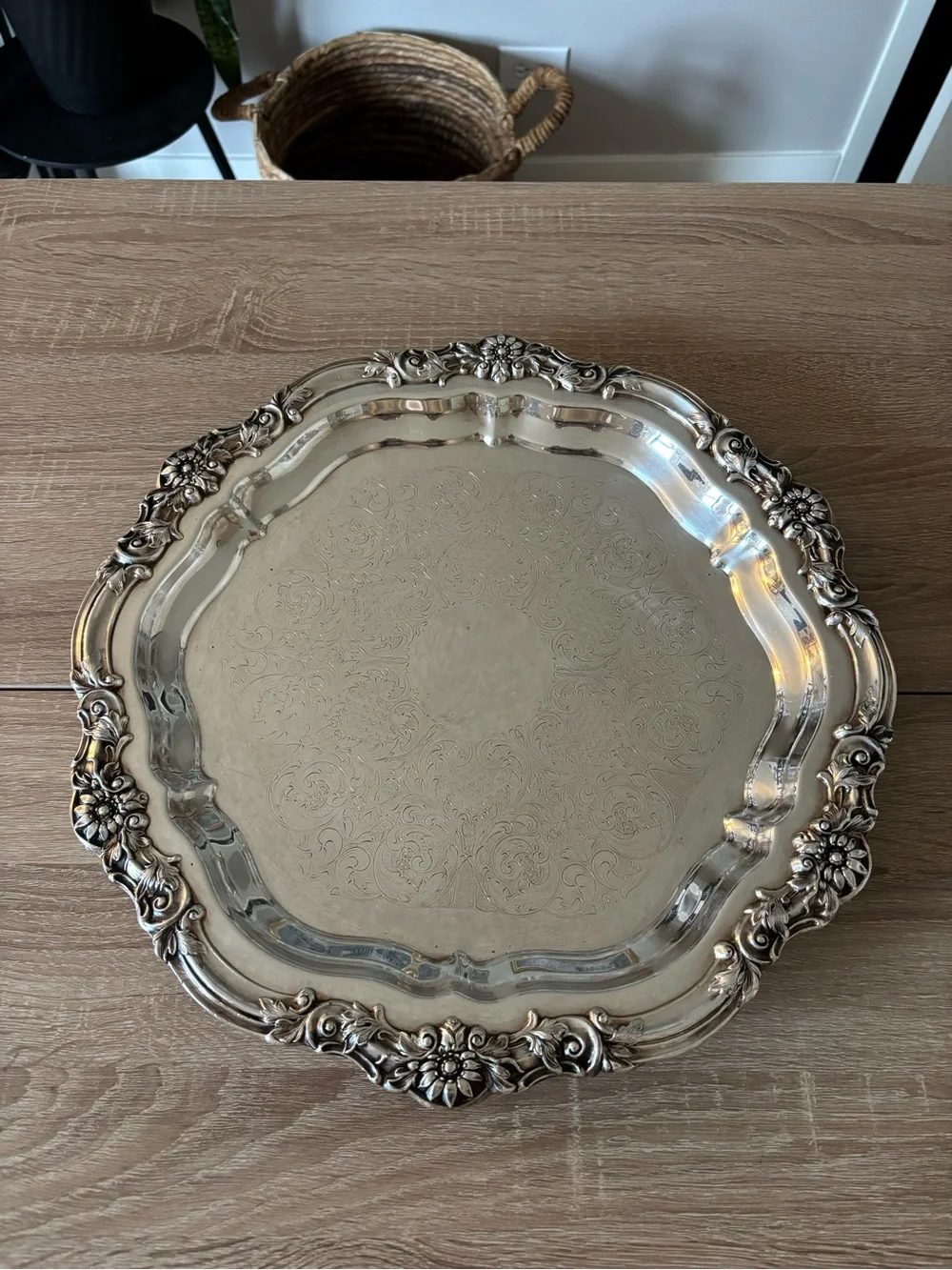 Ornate FB Rogers Silver Serving Tray - Floral Border with Feet - 17in x 17in - Picture 7 of 9